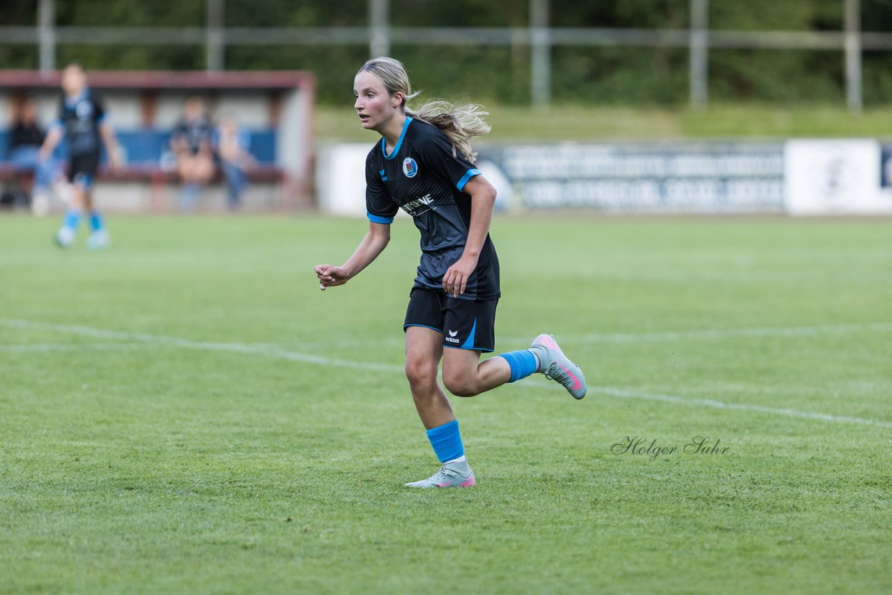 Bild 310 - Loewinnen Cup